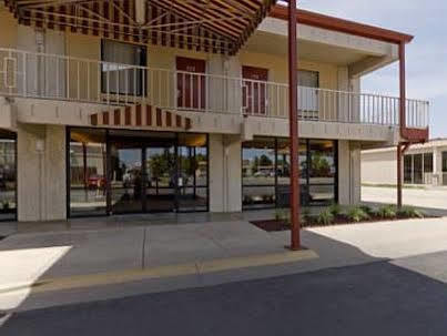 Americas Best Value Inn & Suites Conway Exterior photo
